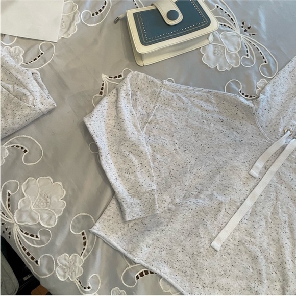 CK Cropped Hoodie & Cuffed Highrise Shorts Off White & Black Speckled Lounge Set - Picture 4 of 13